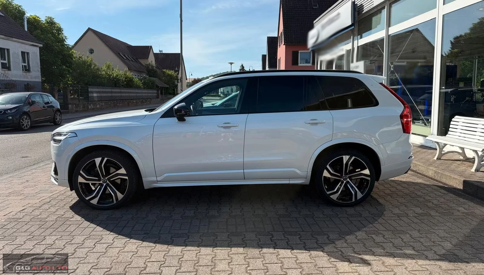 Volvo Xc90 R-DESIGN/235HP/7S/AWD/PANO/CAM/MEMO/H&K/624q, снимка 3 - Автомобили и джипове - 55737865