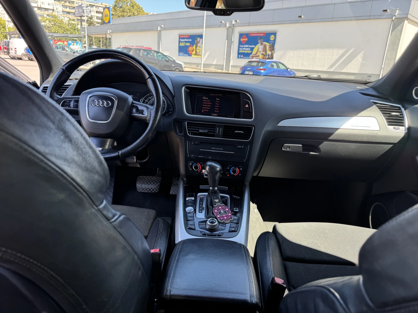 Audi Q5 3.0 Diesel Quattro Панорама Bang & Olufsen, снимка 8 - Автомобили и джипове - 56019894