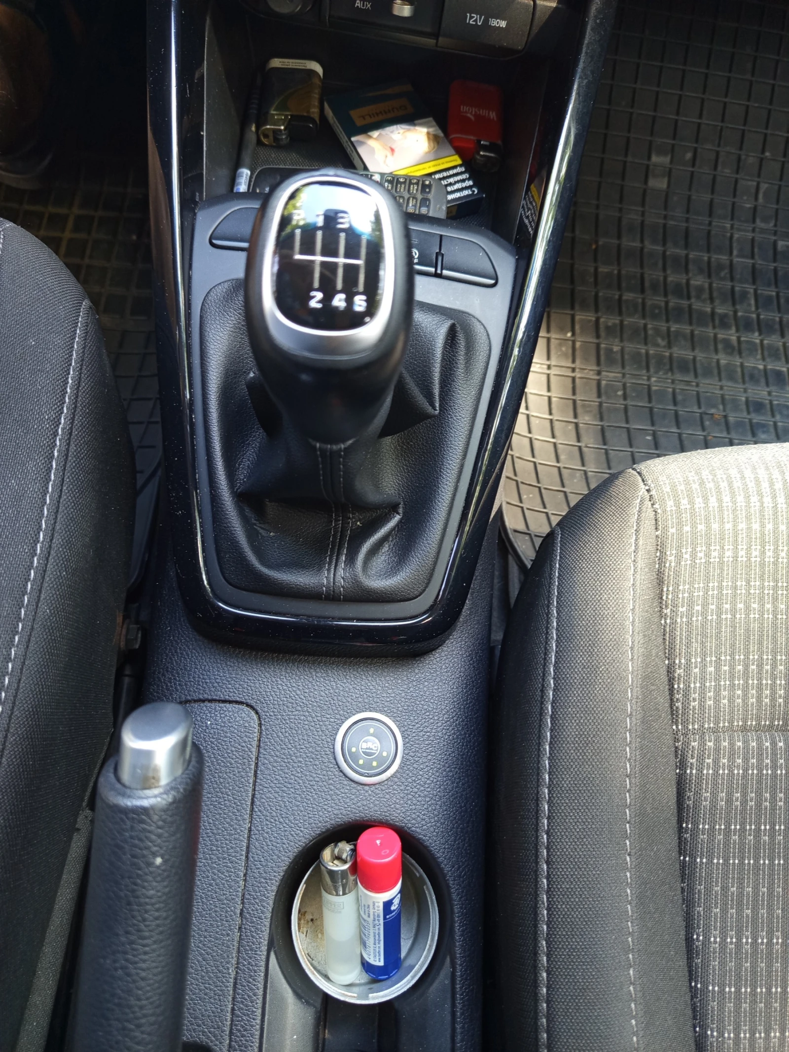 Kia Stonic 1.4/100кс. За ТАКСИ, снимка 9 - Автомобили и джипове - 56039289