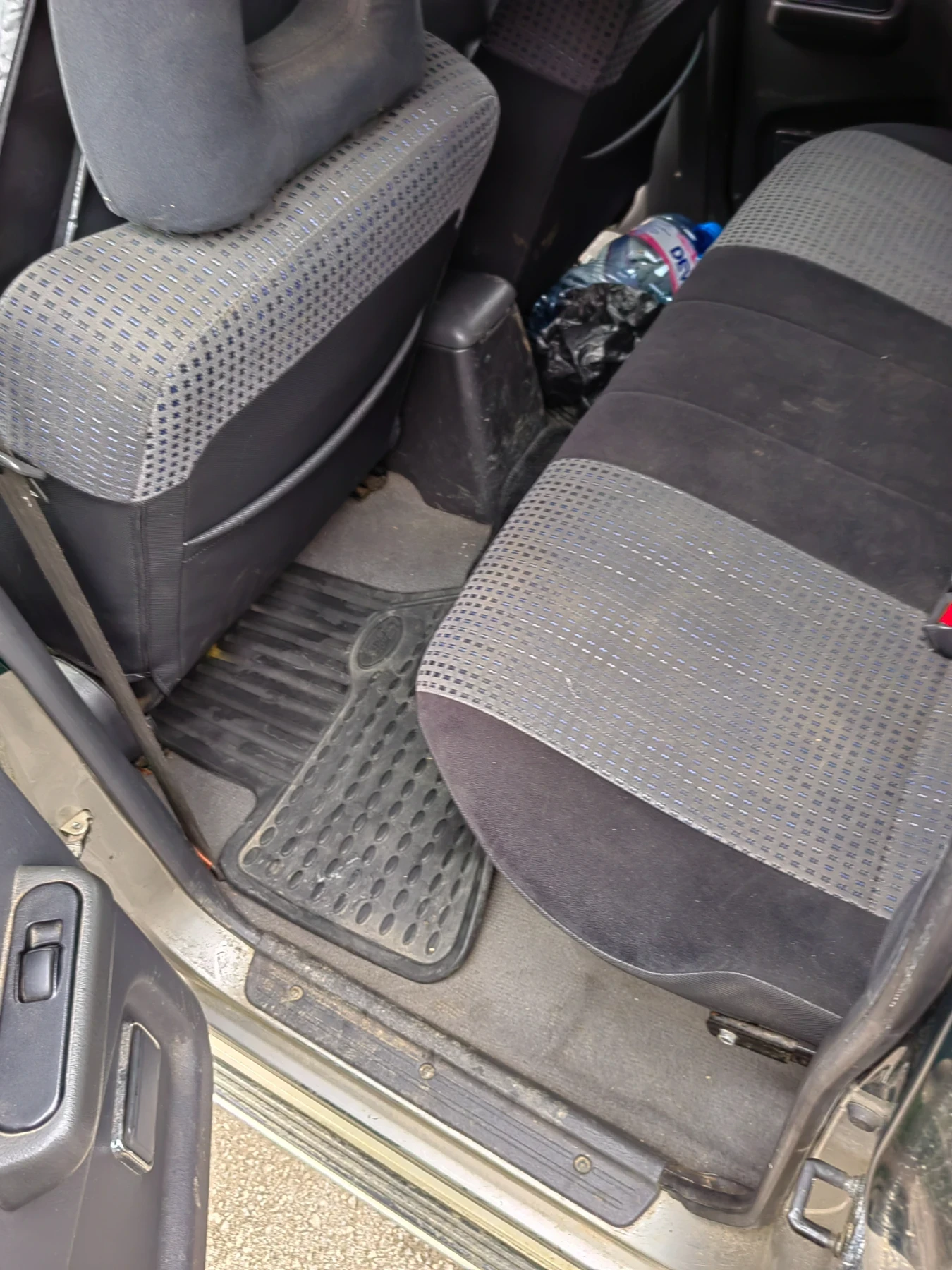 Mitsubishi L200, снимка 12 - Автомобили и джипове - 56645253