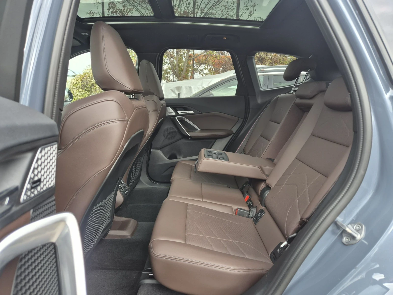 BMW X1 2.3D-211ps///4х4///INDIVIDUAL///M-paket, снимка 13 - Автомобили и джипове - 56714836