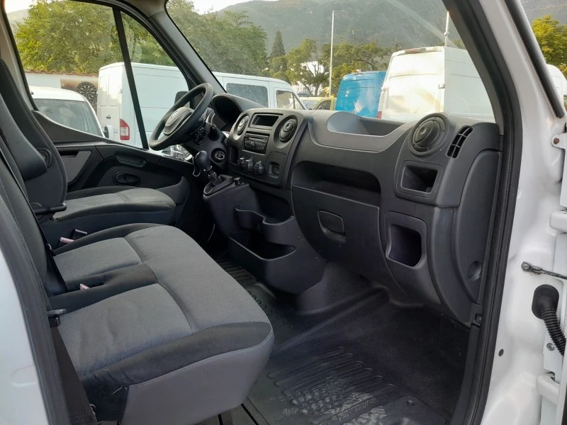 Renault Master MAXI Клима, снимка 10 - Бусове и автобуси - 46553050