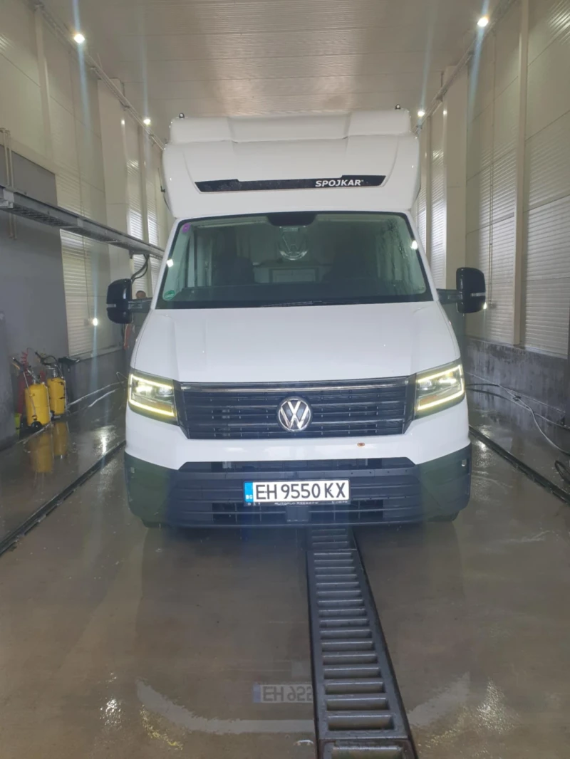 VW Crafter, снимка 8 - Бусове и автобуси - 48573096