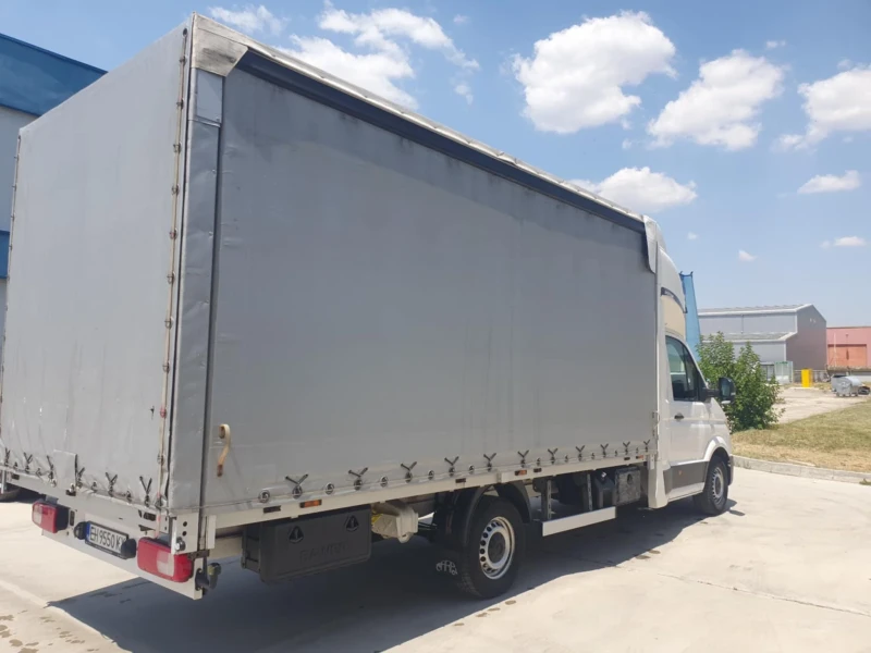 VW Crafter, снимка 16 - Бусове и автобуси - 48573096