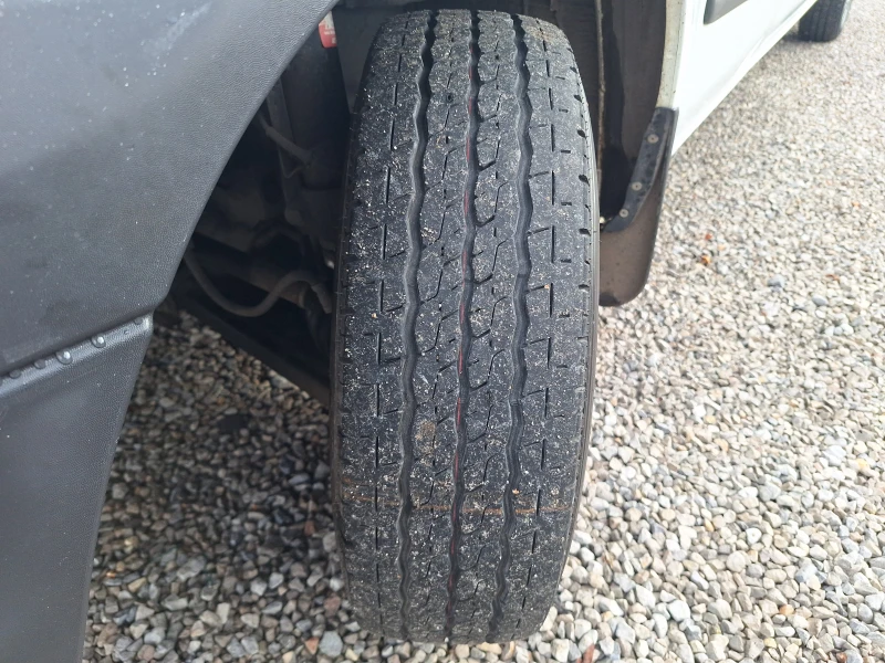 Ford Transit 2.2tdci 125ks Klimatik Italia!, снимка 15 - Бусове и автобуси - 52671614