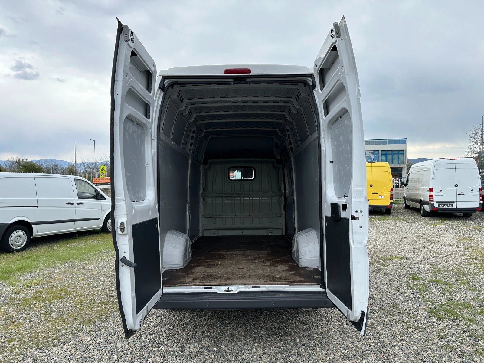Fiat Ducato 2.3JTD, M-JET Professional /MAXI, снимка 10 - Бусове и автобуси - 54148297