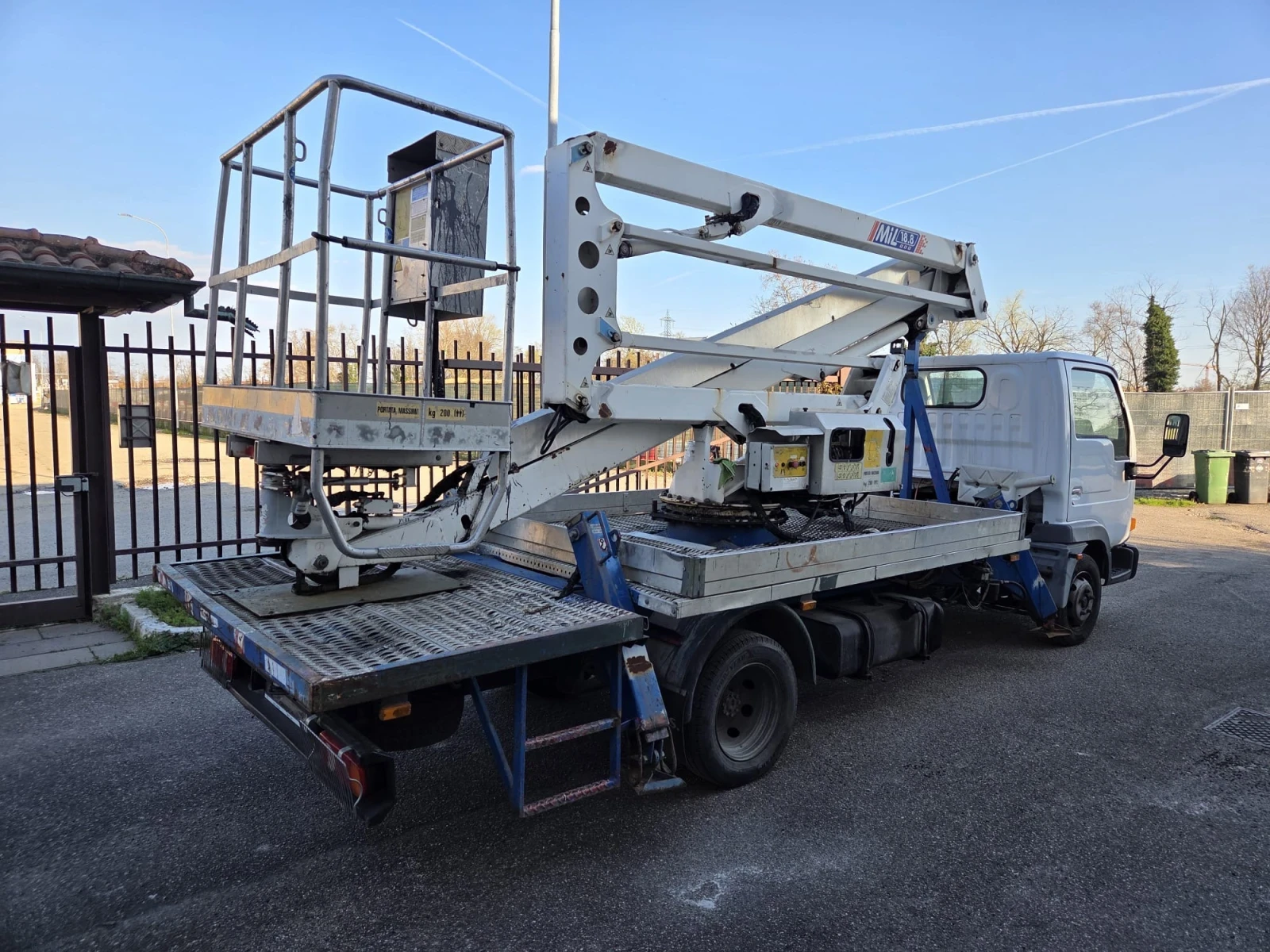 ��������� NISSAN V.I. TLO. 35/3. 18� ������� �� ��������!!! | Mobile.bg � ����������� 5