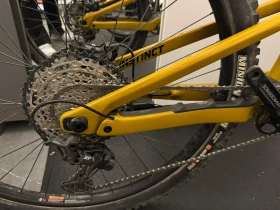  Instinct Alloy 30 | Mobile.bg    3