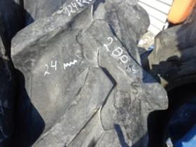 Гуми, снимка 9