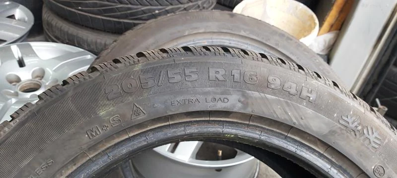 Гуми Зимни 205/55R16, снимка 6 - Гуми и джанти - 34366877