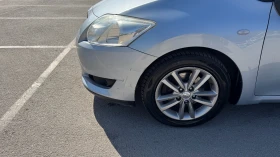 Toyota Auris, снимка 8