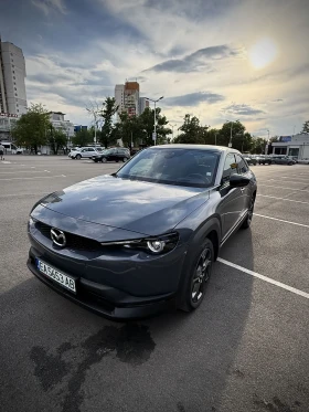 Mazda MX-30, снимка 3