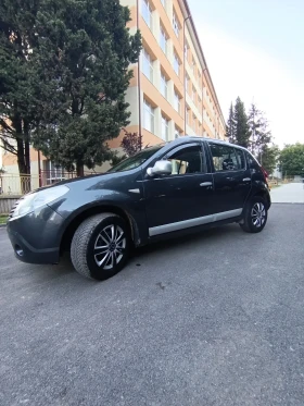 Dacia Sandero 1.4 MPI, снимка 1