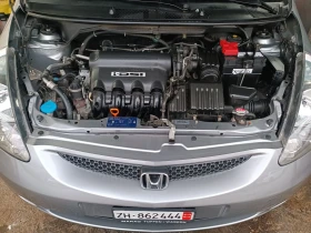 Honda Jazz 1.4i-83кс-ШВЕЙЦАРИЯ-АВТОМАТ-FACELIFT, снимка 16