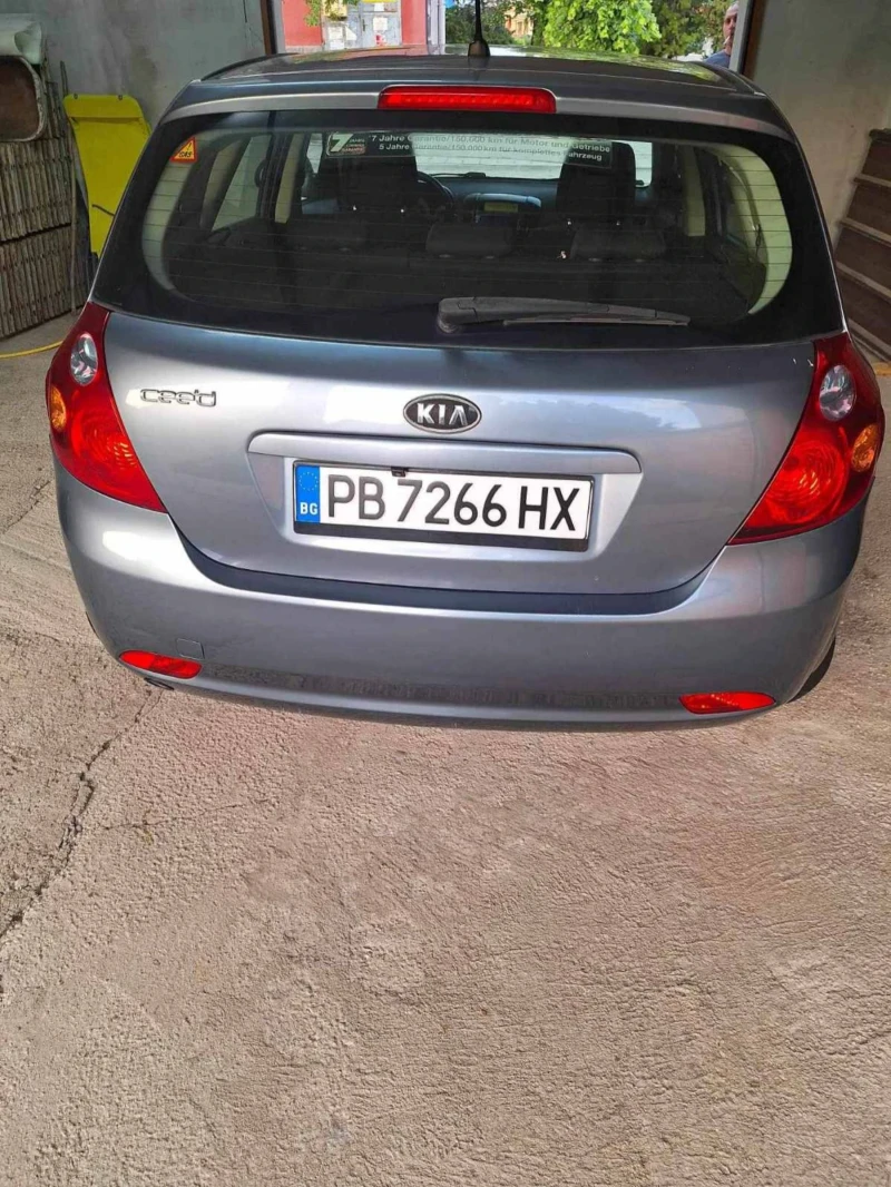 Kia Ceed 1.4 , снимка 3 - Автомобили и джипове - 47184669