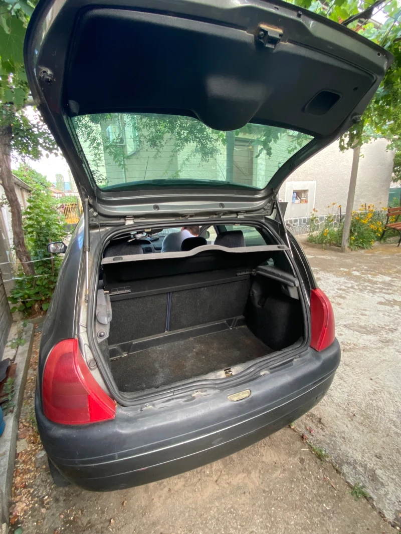 Renault Clio, снимка 2 - Автомобили и джипове - 52310269