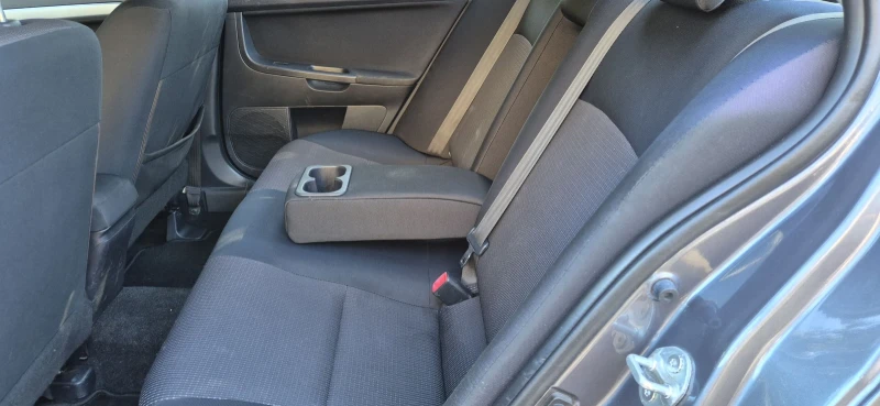 Mitsubishi Lancer 1.8-140кс.КЛИМА, снимка 10 - Автомобили и джипове - 51776647