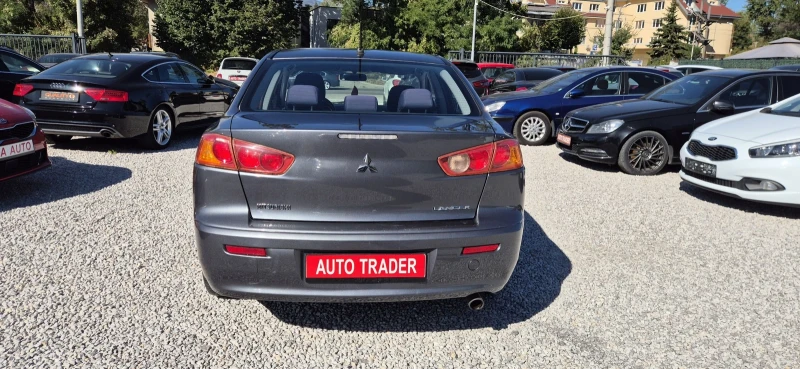Mitsubishi Lancer 1.8-140кс.КЛИМА, снимка 7 - Автомобили и джипове - 51776647