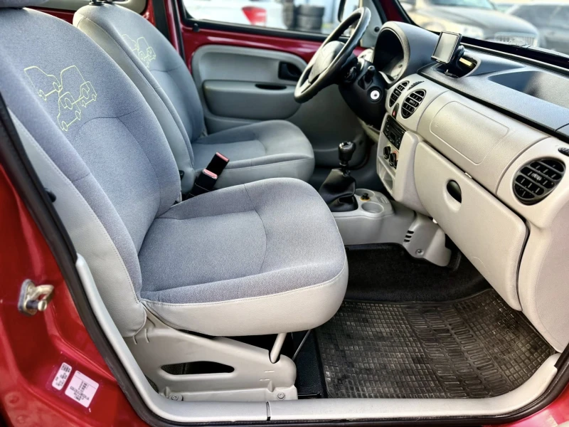 Renault Kangoo 1.2, снимка 11 - Автомобили и джипове - 52839699