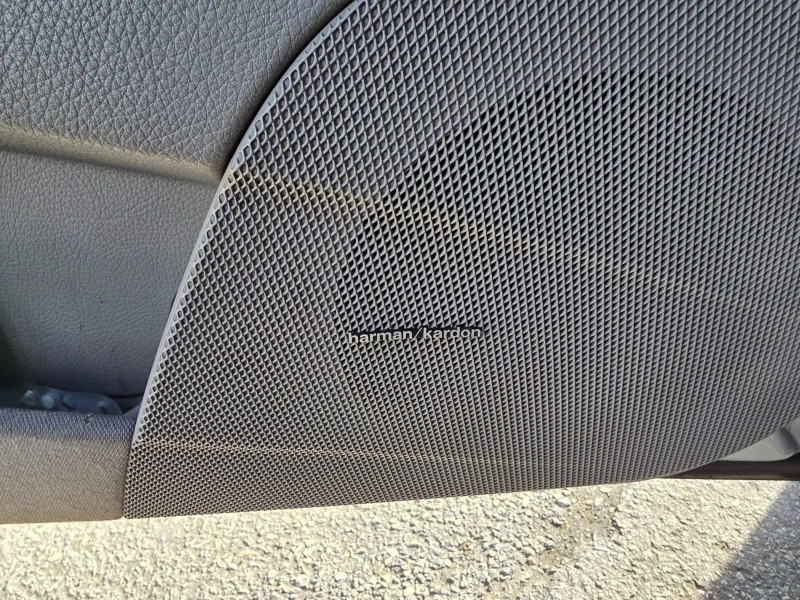 Mercedes-Benz E 320 3.2 224hp 7G , снимка 8 - Автомобили и джипове - 52846042