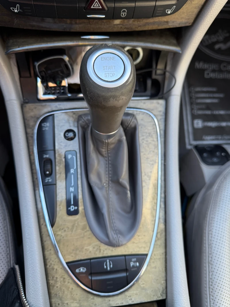 Mercedes-Benz E 320 3.2 224hp 7G , снимка 10 - Автомобили и джипове - 52846042