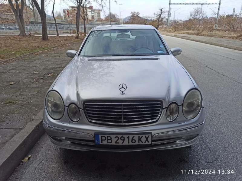 Mercedes-Benz E 270 Avantgarde , снимка 2 - Автомобили и джипове - 52856545