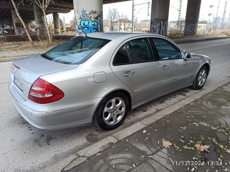 Mercedes-Benz E 270 Avantgarde , снимка 4 - Автомобили и джипове - 52856545
