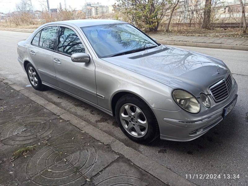 Mercedes-Benz E 270 Avantgarde , снимка 3 - Автомобили и джипове - 52856545