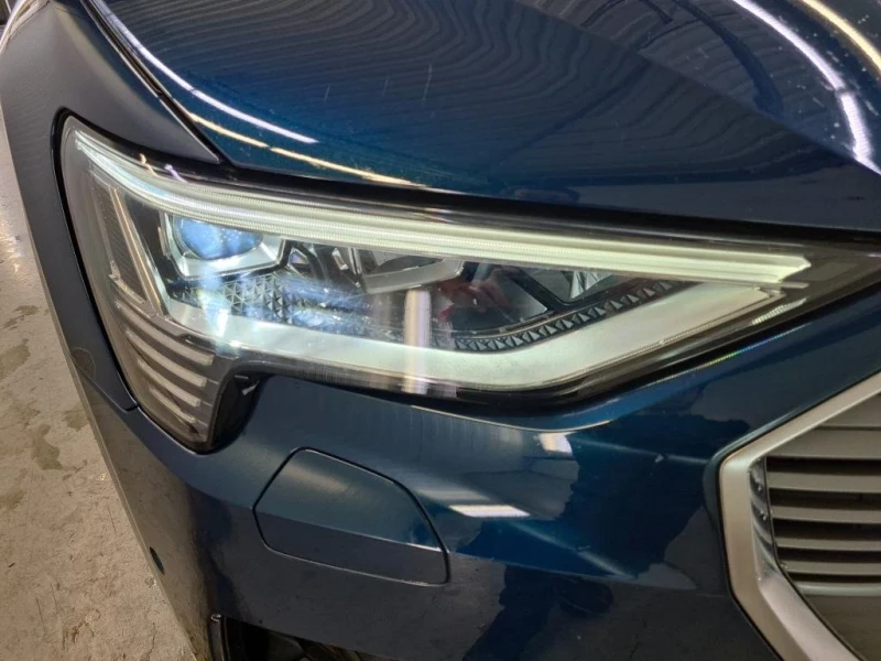 Audi E-Tron Е трон 50 Business Quattro, снимка 3 - Автомобили и джипове - 53234057