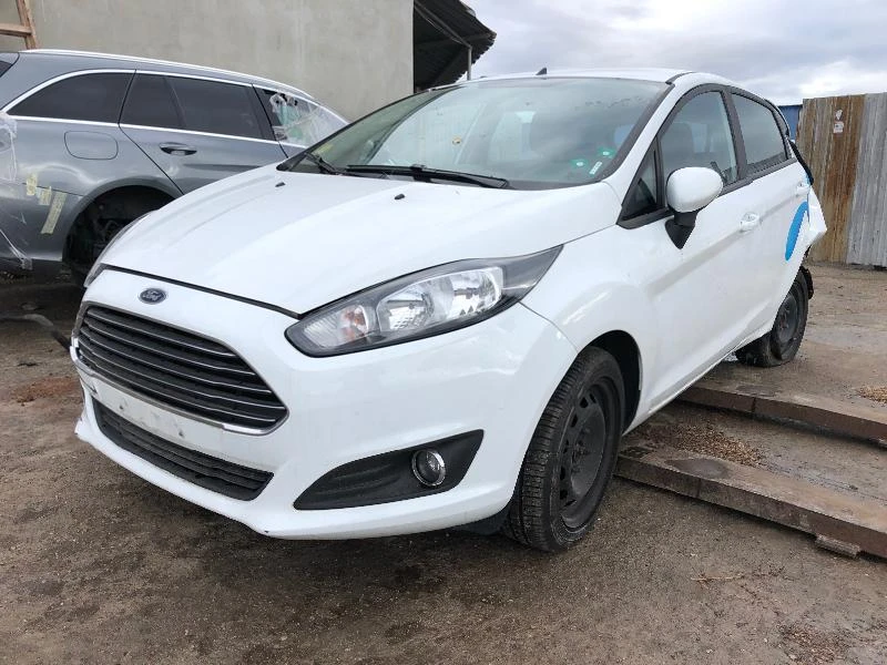 Ford Fiesta 1.0ECOBOOST, снимка 6 - Автомобили и джипове - 27218207