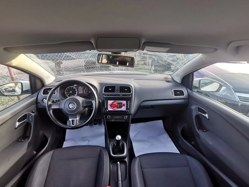 VW Polo ПЕРФЕКТЕН/NAVI - 7499 лв. - 99326257 | Car24.bg