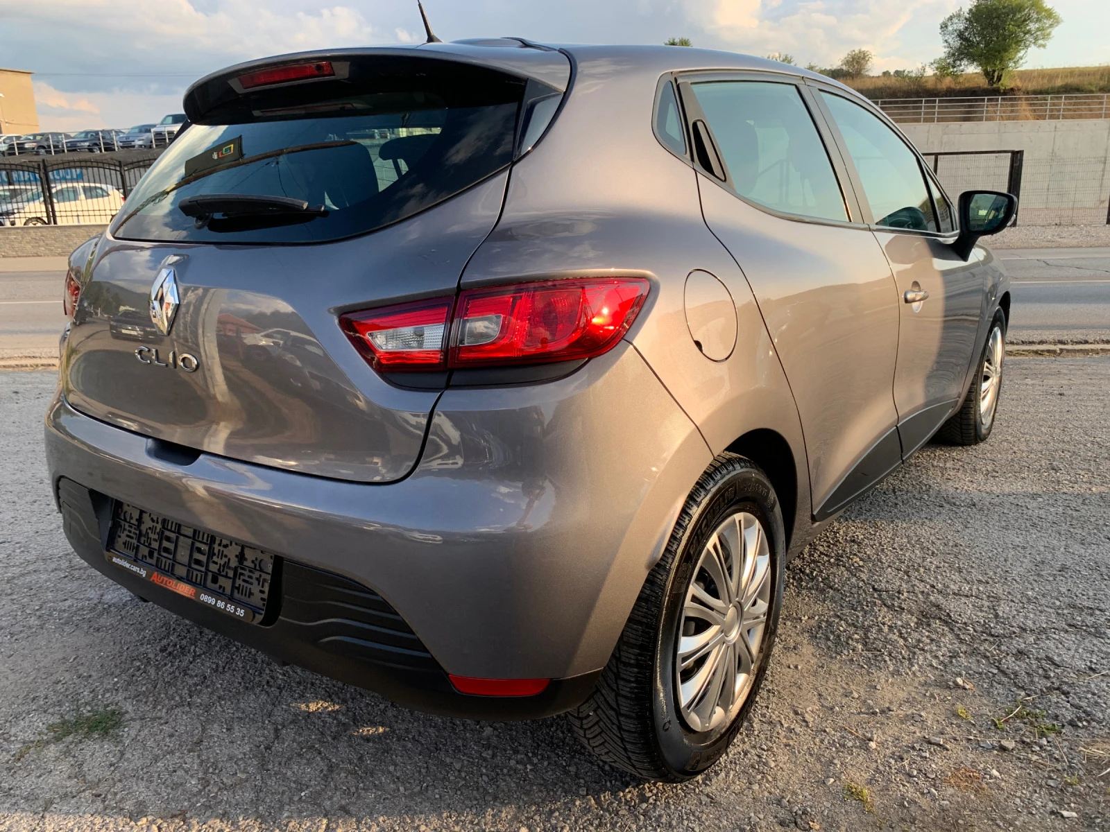 Renault Clio 1.2 i - изображение 5