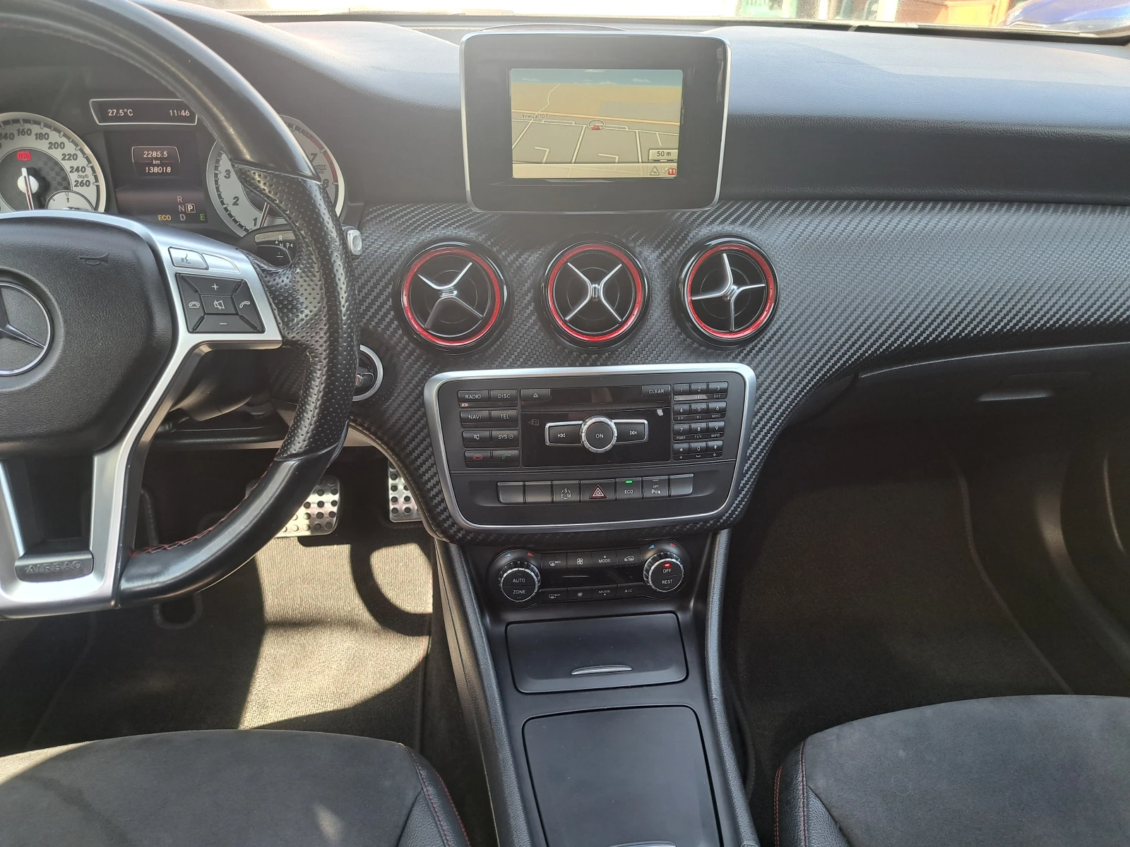 Mercedes-Benz A 250 AMG-NAVI-PANORAMA-AUTOMATIC - изображение 9