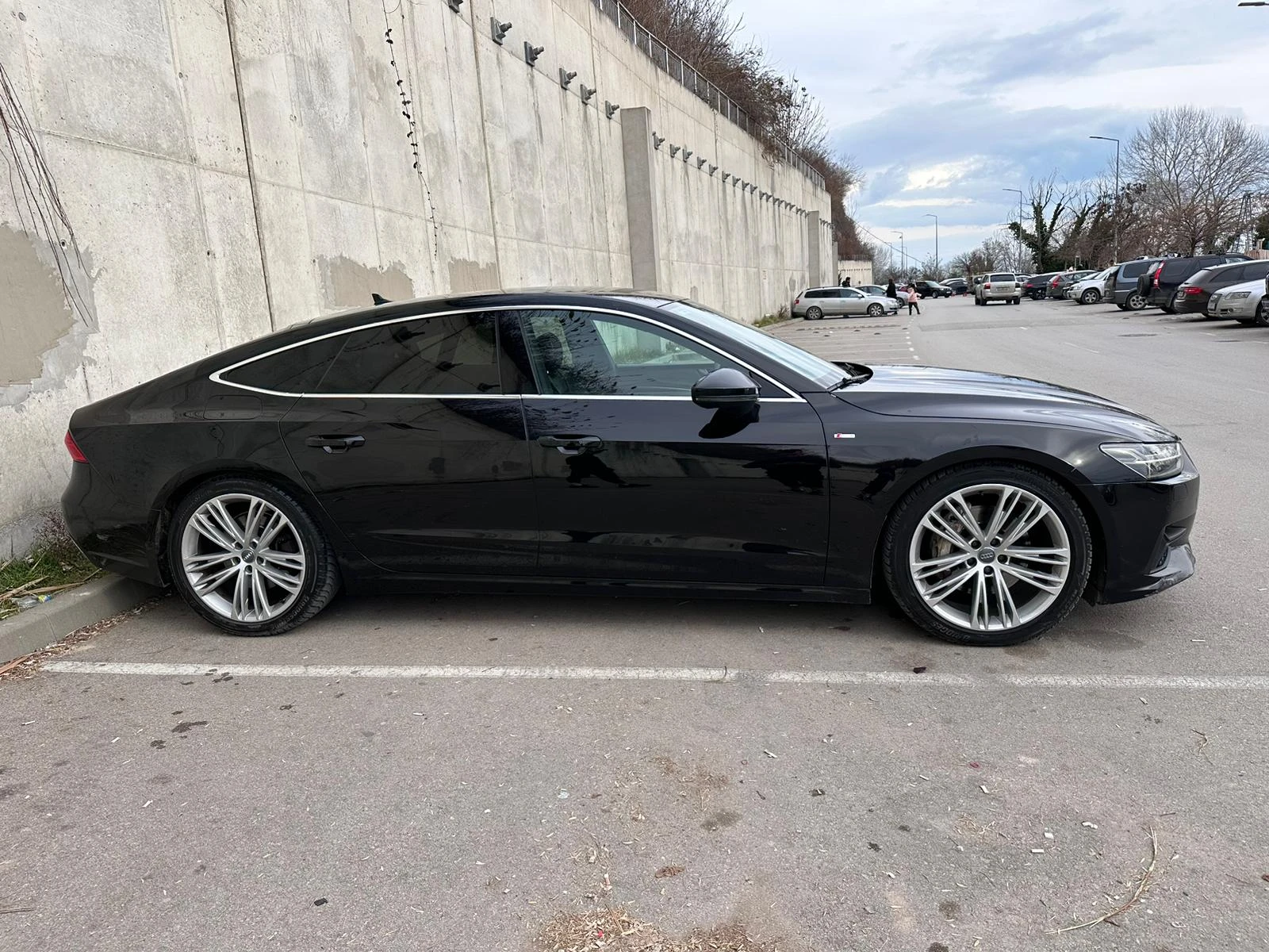 Audi A7  - изображение 7