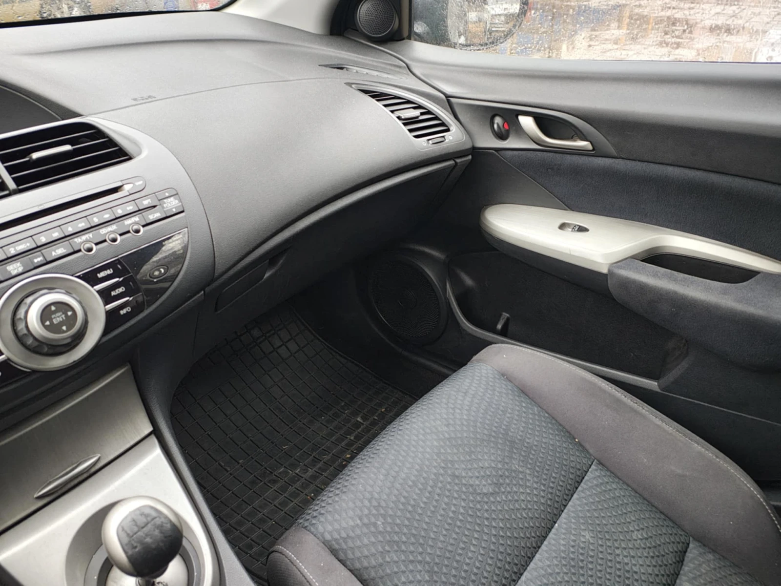 Honda Civic  - изображение 8