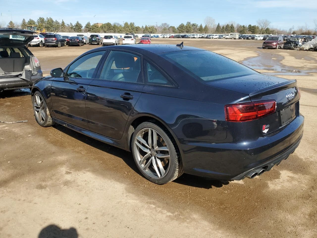 Audi S6 PRESTIGE/DISTRONIC/ОБДУХВАНЕ/ВСИЧКИ ЧАСТИ НАЛИЧНИ! - изображение 2
