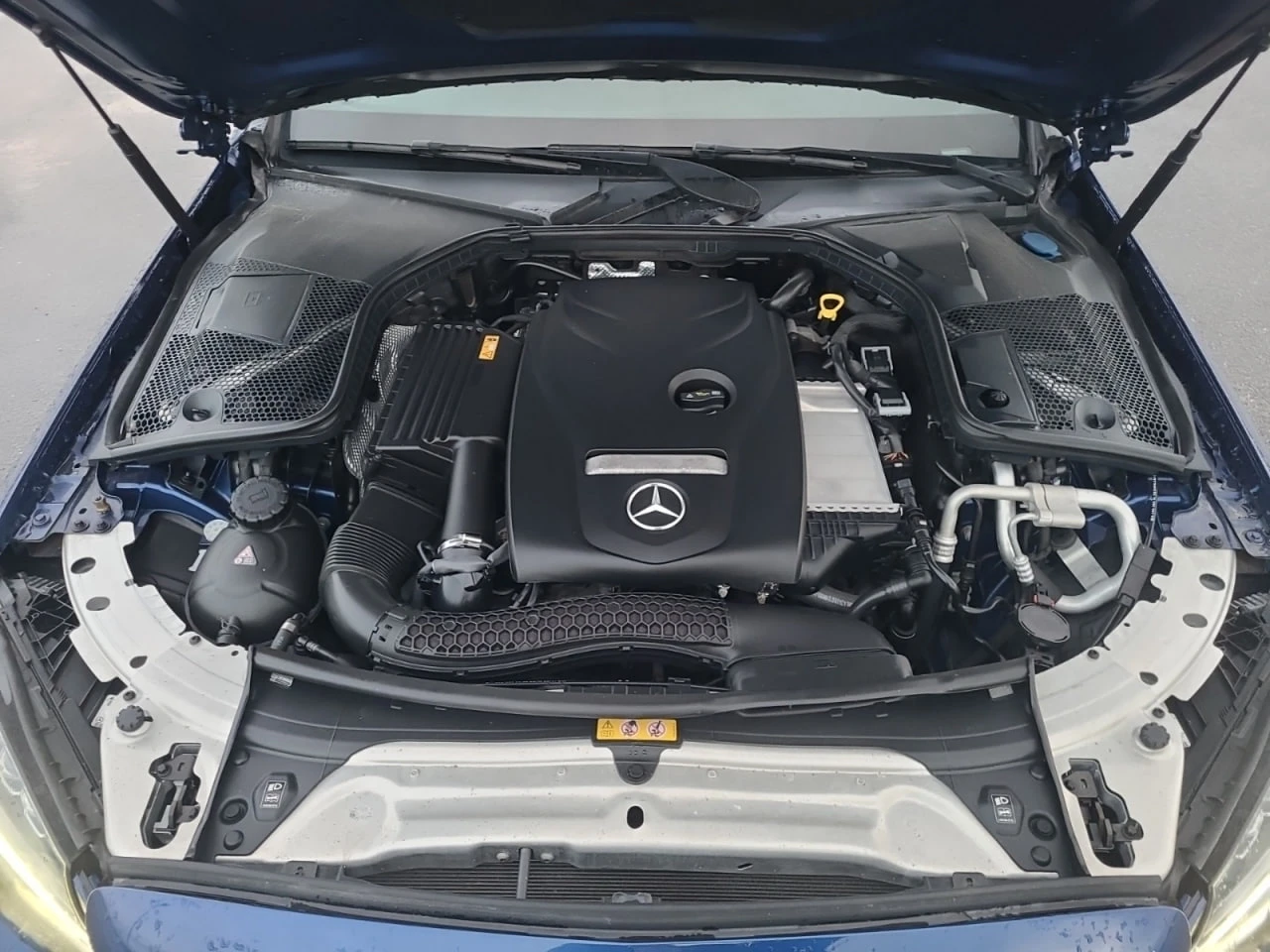 Mercedes-Benz C 300 * CARFAX * АВТО КРЕДИТ * ЦЕНА ДО БГ! - изображение 9