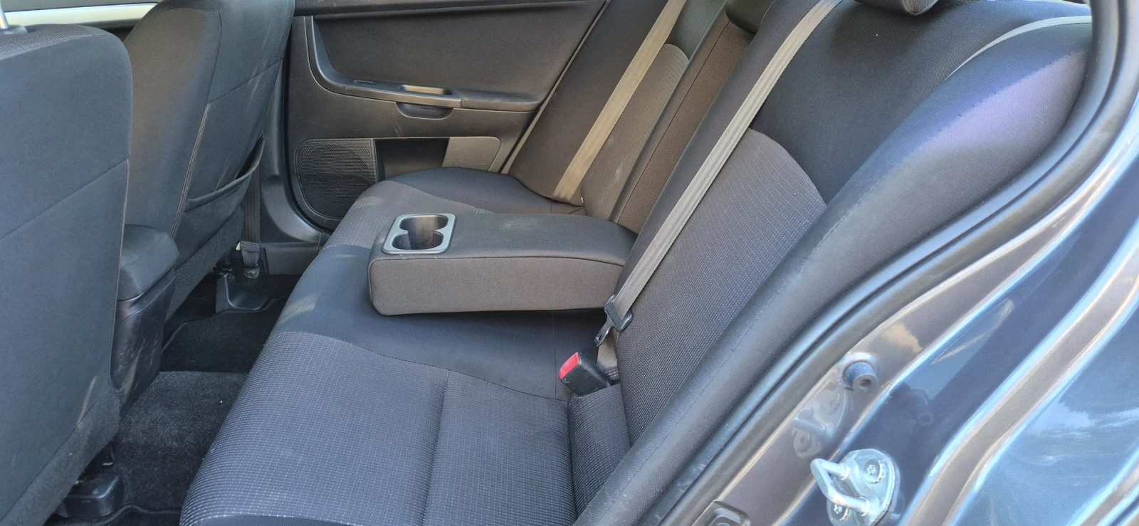 Mitsubishi Lancer 1.8-140кс.КЛИМА | Mobile.bg — изображение 10