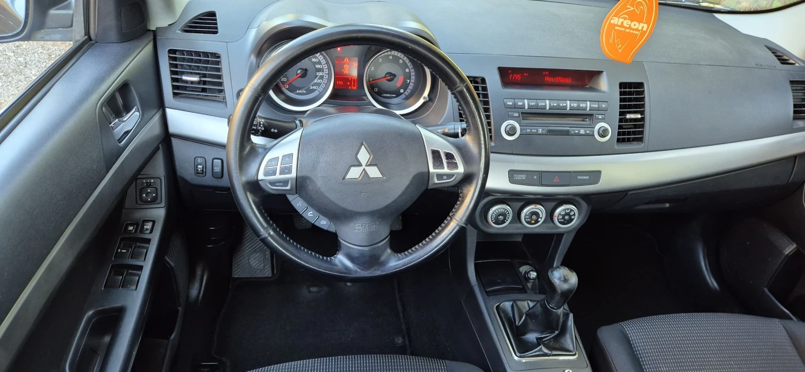 Mitsubishi Lancer 1.8-140кс.КЛИМА | Mobile.bg — изображение 12