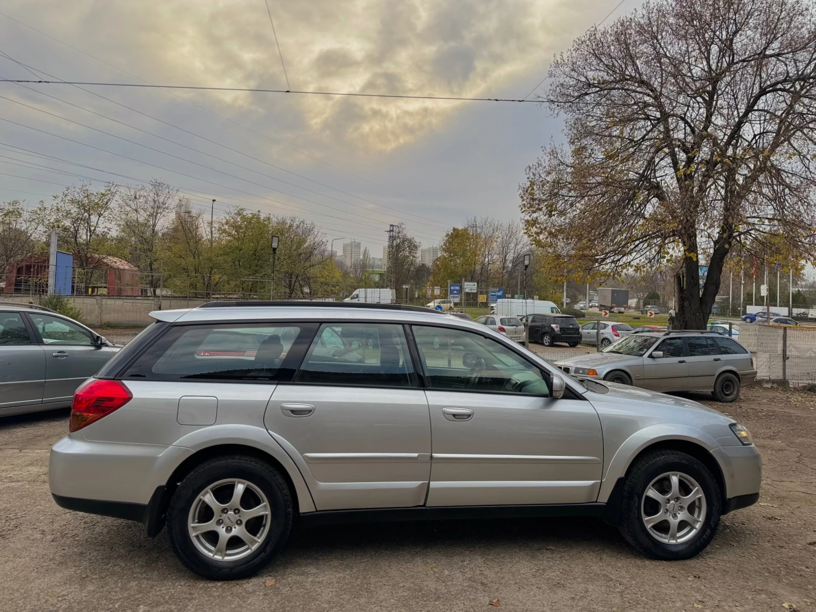 Subaru Outback 2.5!РЪЧКА!4Х4!CH!БЪРЗИ/БАВНИ! - изображение 7