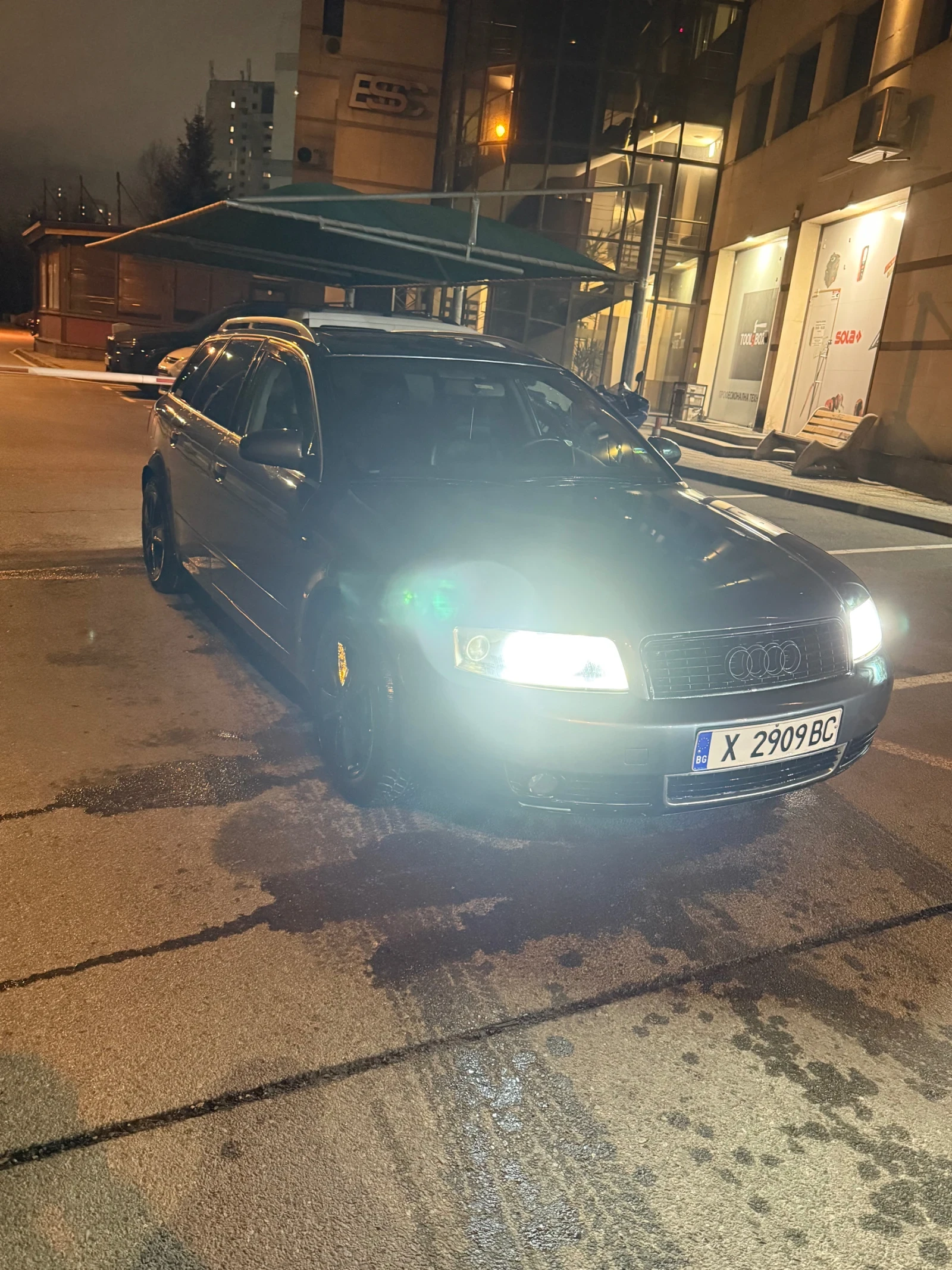 Audi A4 2.5 - изображение 3