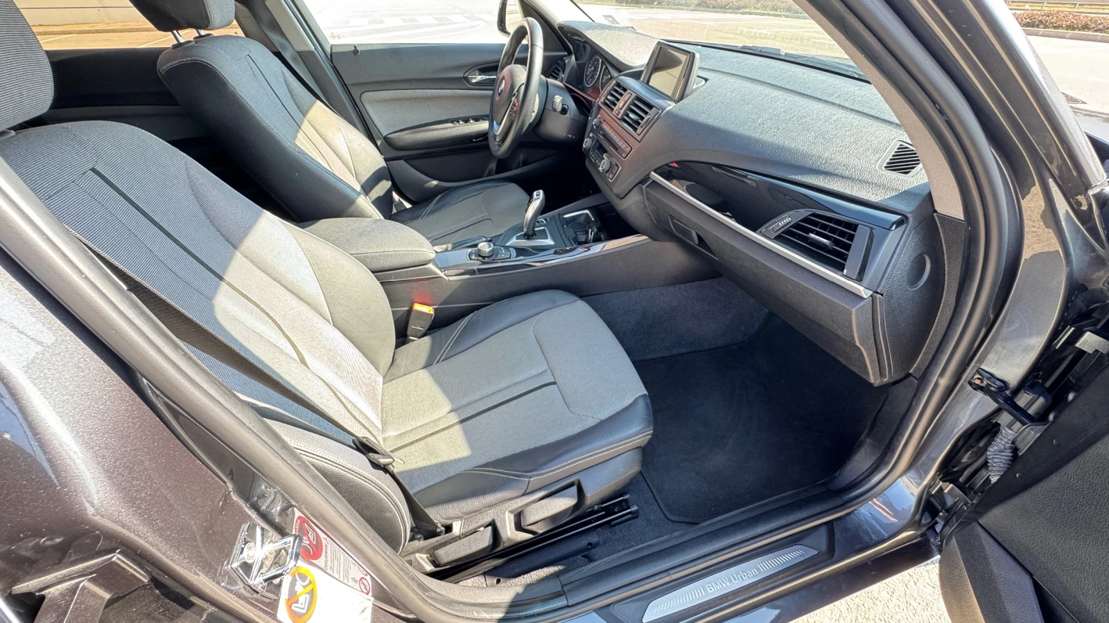 BMW 116 I, снимка 11 - Автомобили и джипове - 53748144