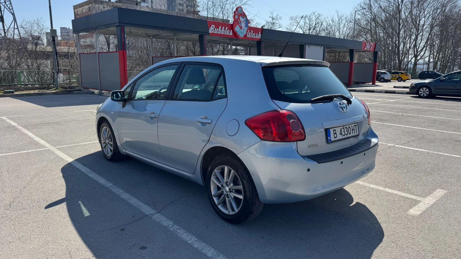 Toyota Auris, снимка 13 - Автомобили и джипове - 53824398