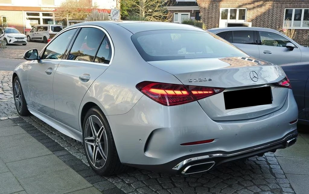 Mercedes-Benz C 220 AMG LED DISTRO KAMERA AMBIEN, снимка 2 - Автомобили и джипове - 53868838