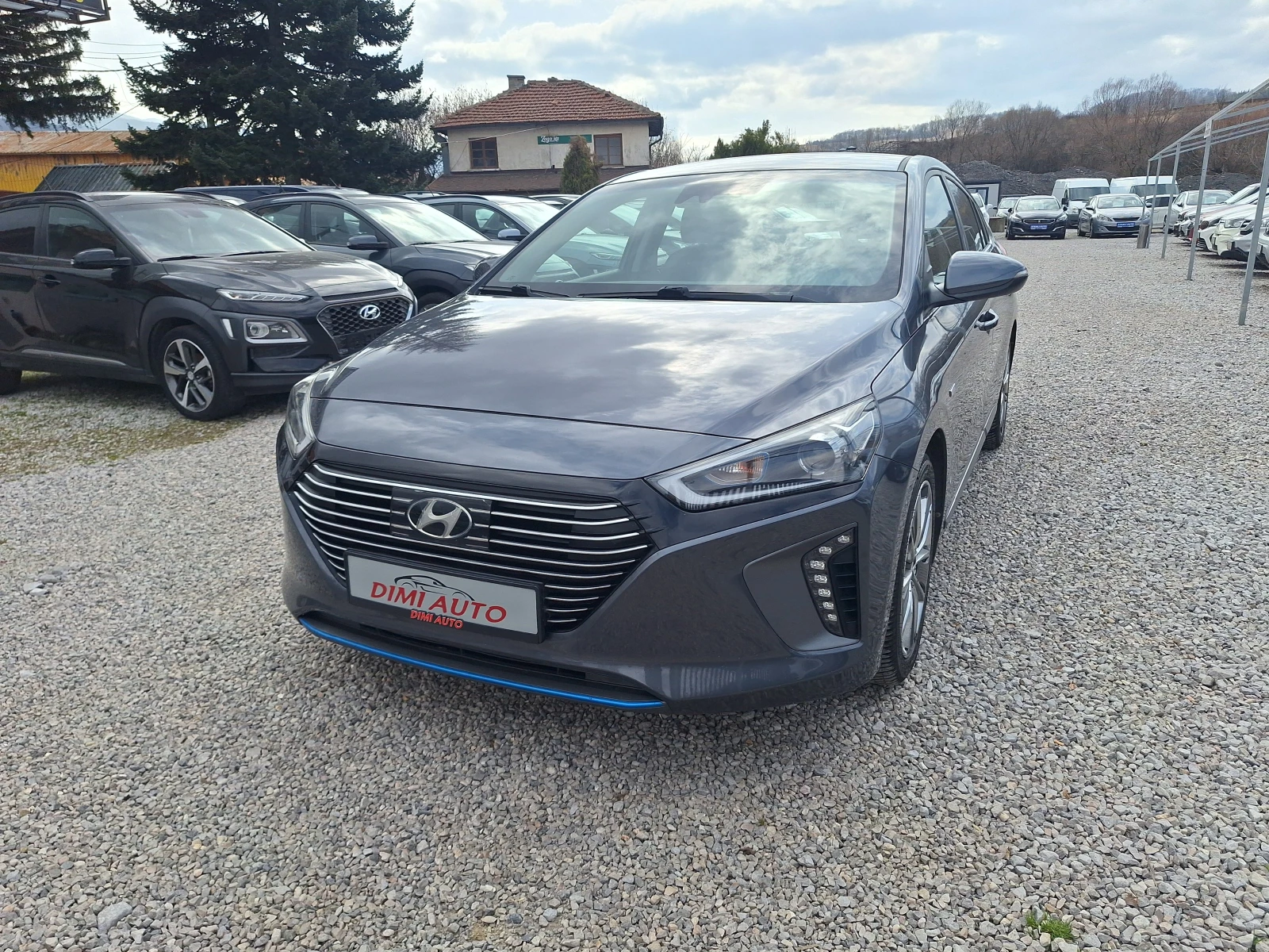 Hyundai Ioniq 1.6 Hybrid Navi Key Less Led Distronik!, снимка 7 - Автомобили и джипове - 53912260
