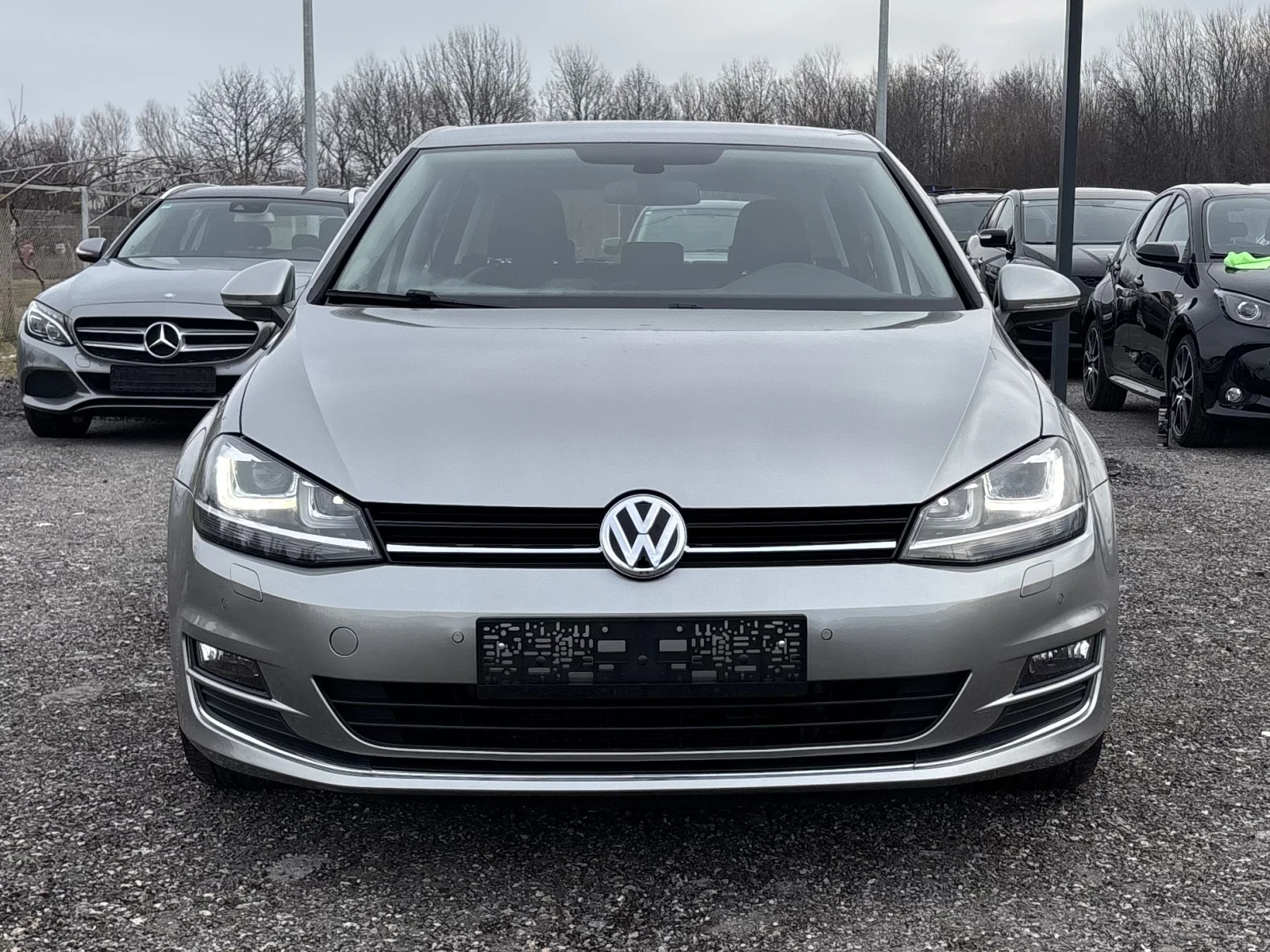 VW Golf DSG 2.0 TDI, снимка 2 - Автомобили и джипове - 53966304