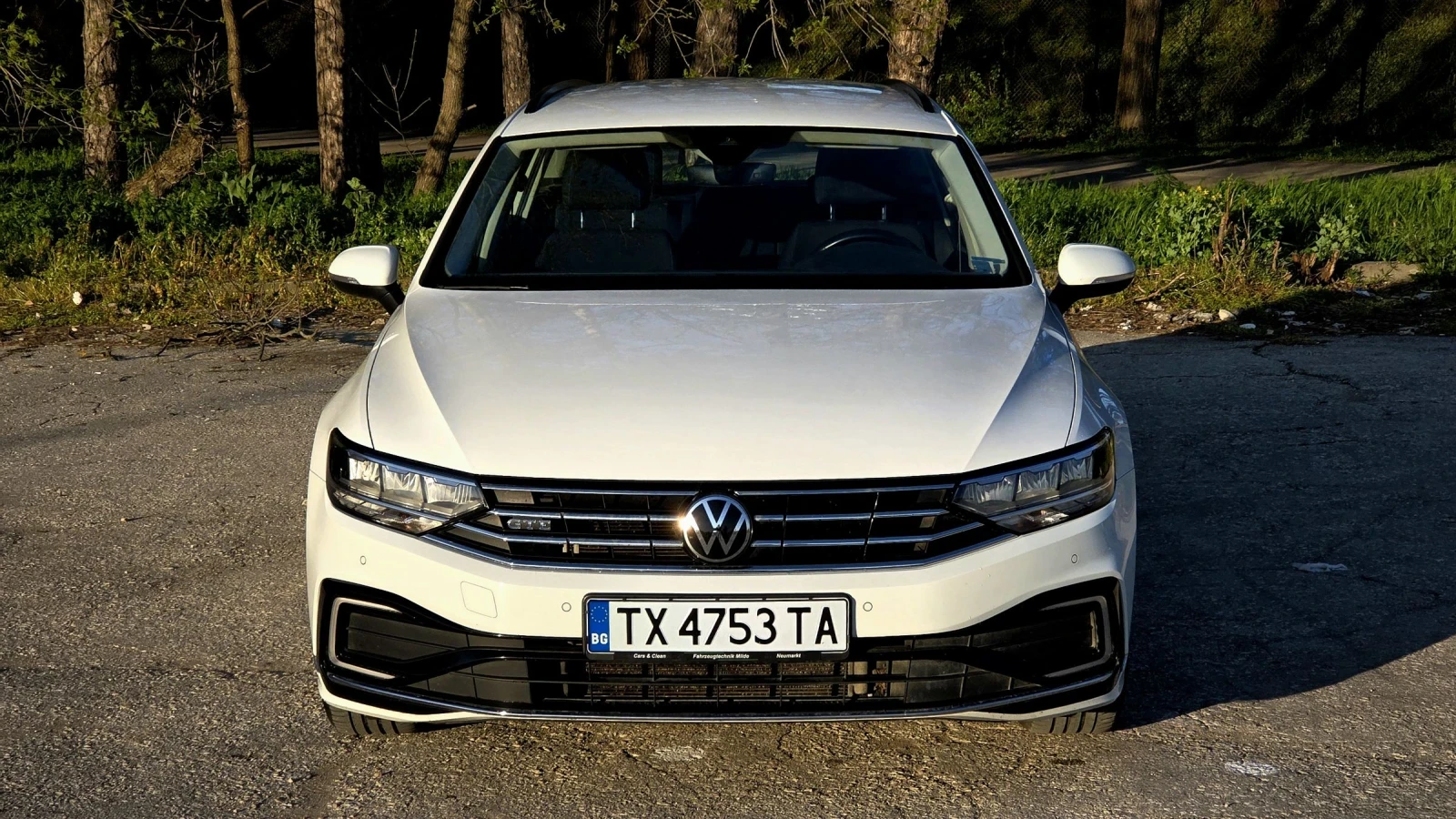 VW Passat GTE/Plug-In hybrid, снимка 2 - Автомобили и джипове - 54648592