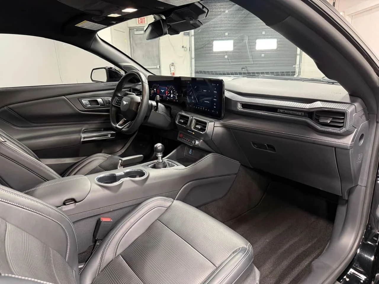 Ford Mustang * GT Premium Fastback* ПОДГРЕВ* 2 КЛЮЧА* , снимка 12 - Автомобили и джипове - 54304131