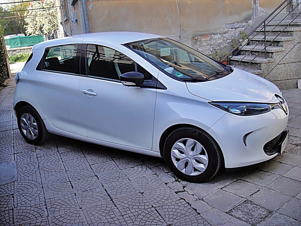 Renault Zoe 41Kw , снимка 2 - Автомобили и джипове - 54305600
