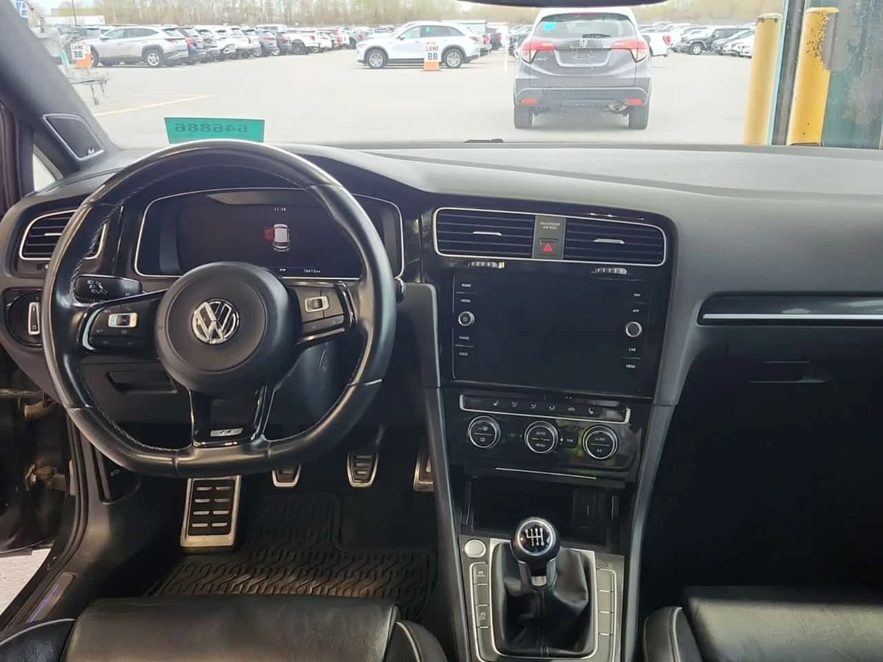 VW Golf R| ПОДГРЕВИ| 2 КЛЮЧА| БЕЗ УДАРИ| CARFAX, снимка 9 - Автомобили и джипове - 54444246